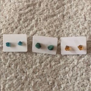 Raw cut stone earrings!!